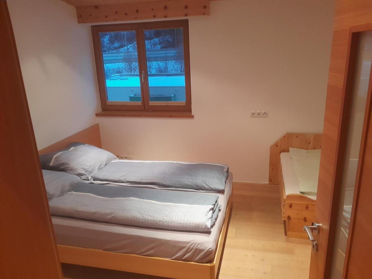 Haus Hotz Apart Talblick Grins Zewnętrze zdjęcie