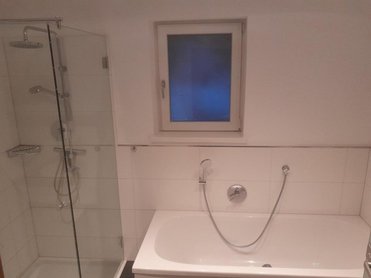 Haus Hotz Apart Talblick Grins Zewnętrze zdjęcie