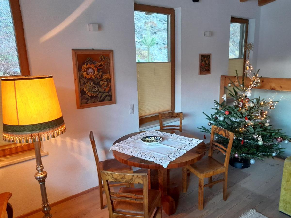 Haus Hotz Apart Talblick Grins Zewnętrze zdjęcie