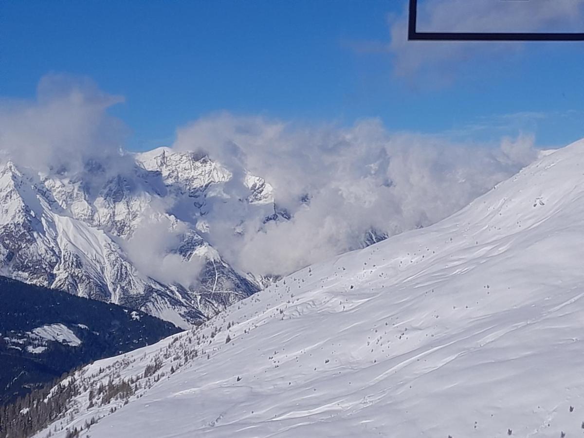 Haus Hotz Apart Talblick Grins Zewnętrze zdjęcie