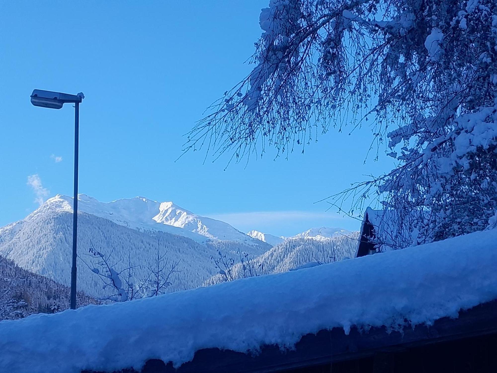 Haus Hotz Apart Talblick Grins Zewnętrze zdjęcie